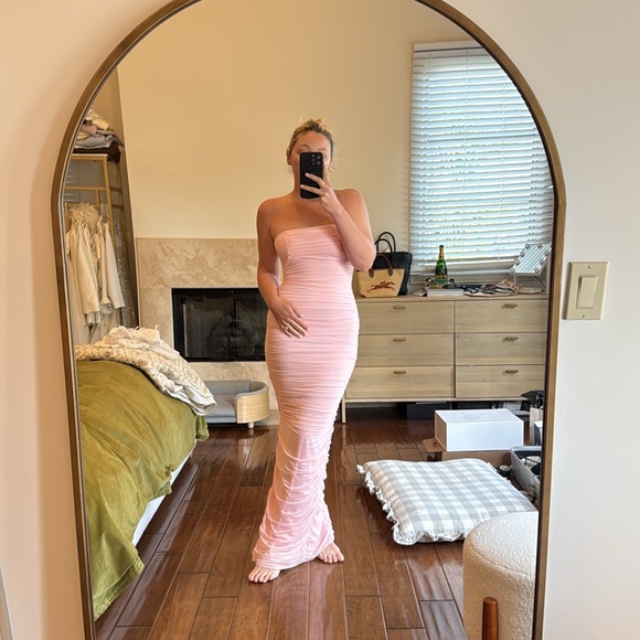 HOUSE OF CB Pink Scrunch Gown - Picture 2 of 5
